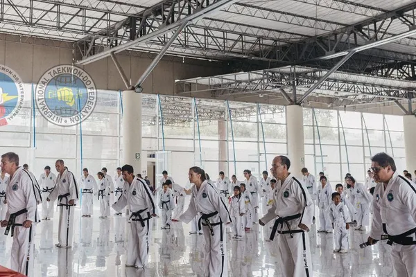 Alumnos e Instructores IPTI Perú